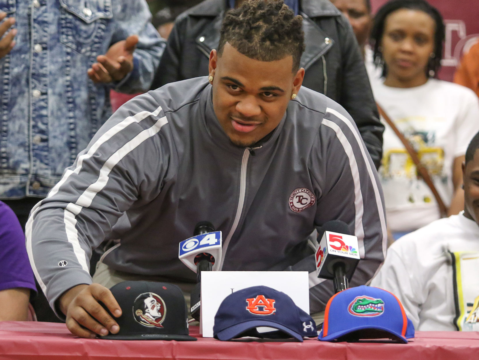 Ira Henry, Trinity signing
